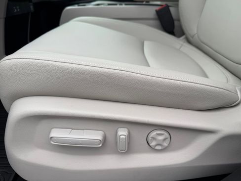 New 2026 Honda Odyssey EX-L image 13