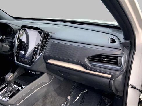 Certified 2025 Subaru Forester Limited AWD/4WD image 19