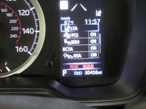 Certified 2022 Toyota Corolla Cross LE FWD image 38