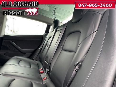 Used 2021 Tesla Model 3 Long Range image 12