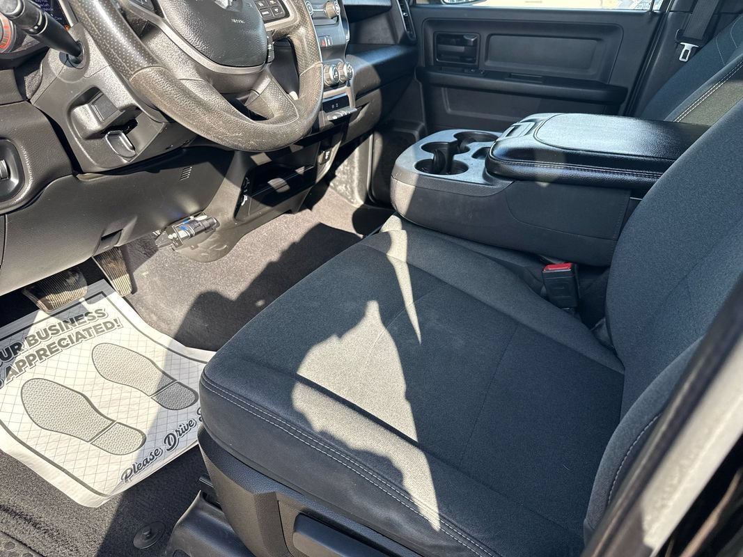 Used 2022 RAM 2500 Tradesman AWD/4WD image 30