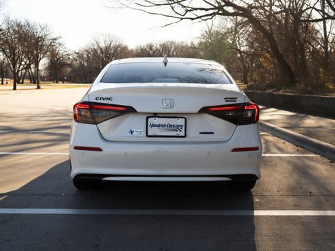 Certified 2026 Honda Civic Sport Touring image 8