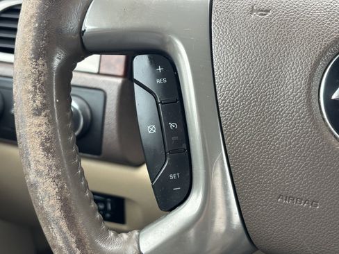 Used 2014 Chevrolet Silverado 2500 LTZ w/ Z71 Appearance Package image 25