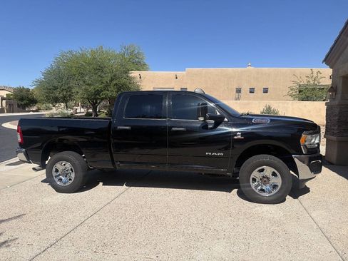Used 2020 RAM 2500 Tradesman AWD/4WD image 10