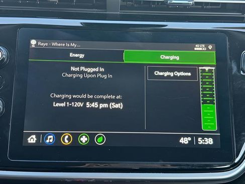 Used 2023 Chevrolet Bolt EUV LT image 19