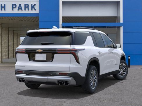 New 2026 Chevrolet Traverse LT w/ Driver Confidence Package image 4