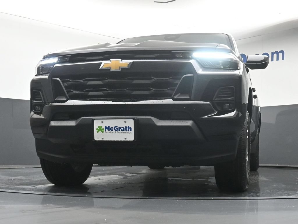 New 2026 Chevrolet Colorado LT w/ LT Convenience Package AWD/4WD image 7