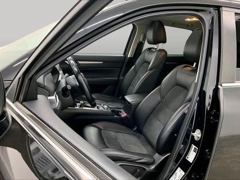 Used 2017 MAZDA CX-5 Touring w/ Preferred Equipment Package FWD image 8