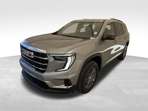 Used 2025 GMC Acadia Elevation FWD image 9