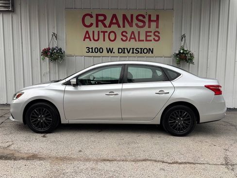 Used 2019 Nissan Sentra S FWD image 6