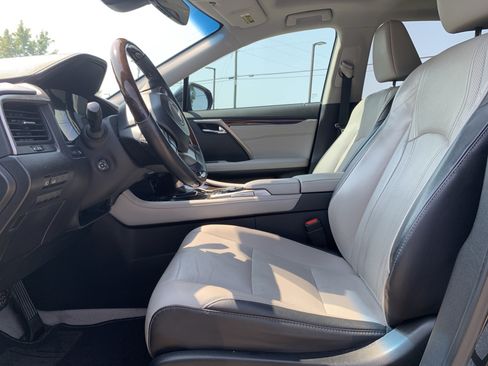 Used 2016 Lexus RX 350 FWD w/ Premium Package image 16