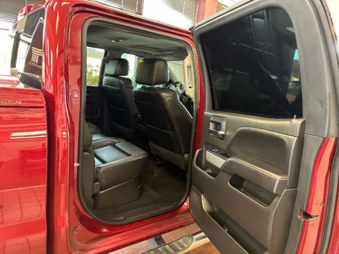 Used 2018 Chevrolet Silverado 1500 LTZ Z71 w/ LTZ Plus Package AWD/4WD image 35