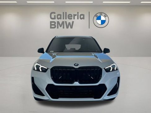 Used 2026 BMW X1 xDrive28i w/ Technology Package AWD/4WD image 3