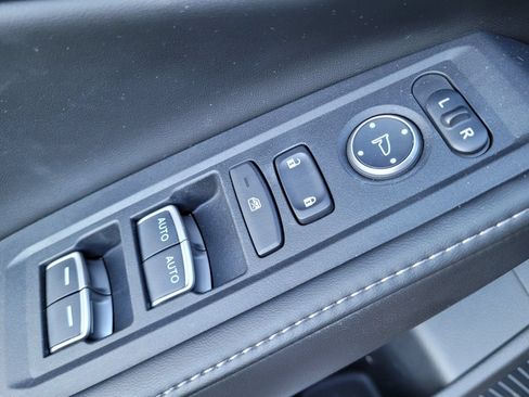 Used 2023 Honda Accord Sport image 23