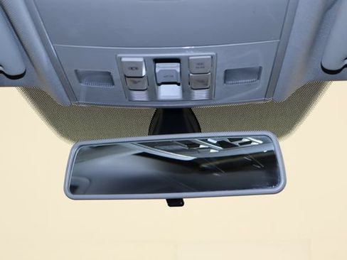 Used 2019 Volkswagen Jetta SE FWD image 23