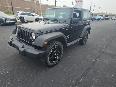 Used 2017 Jeep Wrangler Sport w/ Quick Order Package 24S AWD/4WD image 7