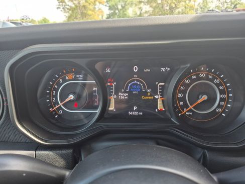 Used 2024 Jeep Wrangler Unlimited Rubicon image 17