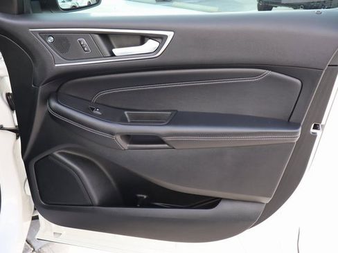 Used 2022 Ford Edge Titanium w/ Equipment Group 301A image 29