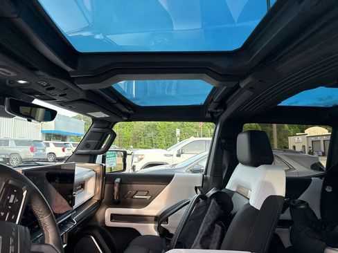 Used 2023 GMC Hummer EV Edition 1 AWD/4WD image 2