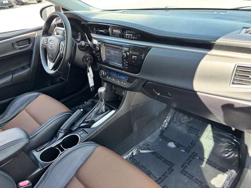 Used 2015 Toyota Corolla S FWD image 35