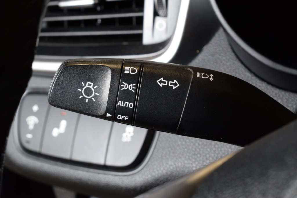 Used 2020 Kia Sorento LX w/ LX I4 Convenience Package AWD/4WD image 18
