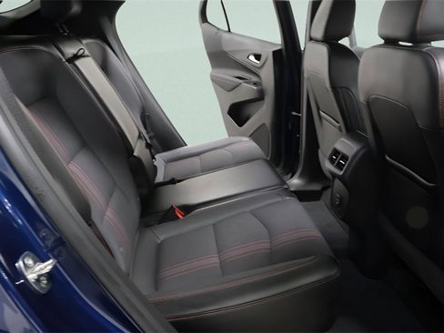 Used 2023 Chevrolet Equinox RS image 29