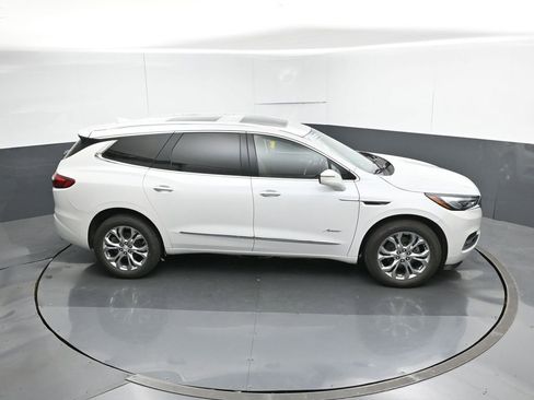 Used 2021 Buick Enclave Avenir w/ Avenir Technology Package image 53
