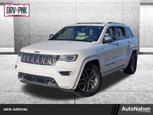 Used 2020 Jeep Grand Cherokee Overland image 1