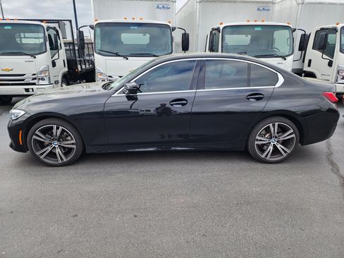 Used 2021 BMW 330i Sedan w/ Convenience Package RWD image 30
