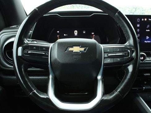 Used 2023 Chevrolet Colorado LT w/ LT Convenience Package III AWD/4WD image 32