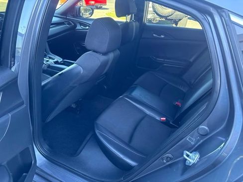 Used 2021 Honda Civic Sport image 22