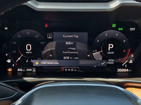 Used 2024 GMC Canyon AT4 w/ Technology Package AWD/4WD image 28