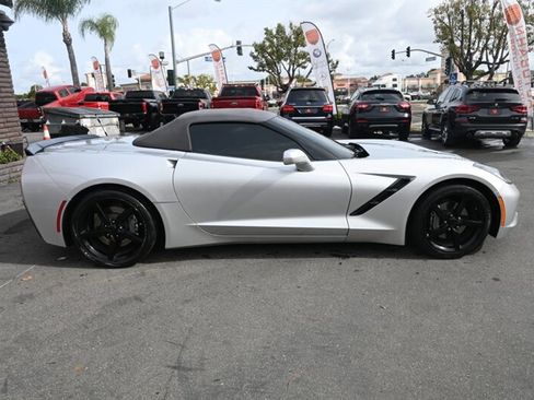 Used 2014 Chevrolet Corvette Stingray Convertible RWD image 13