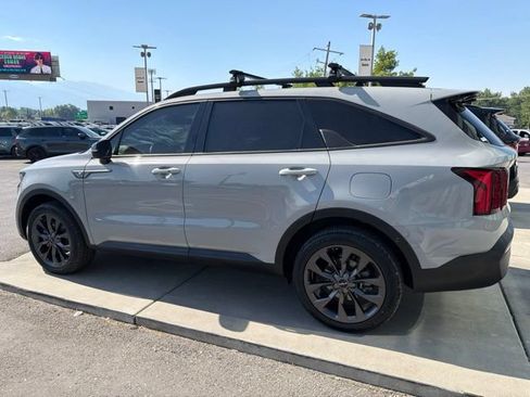 Used 2022 Kia Sorento X-Line EX AWD/4WD image 3