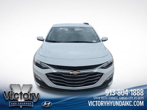 Used 2024 Chevrolet Malibu LT FWD image 8