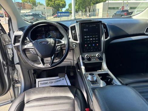 Used 2023 Ford Edge SEL AWD/4WD image 12