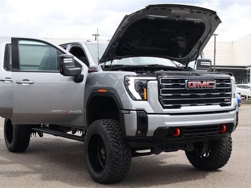 Used 2025 GMC Sierra 3500 AT4 w/ AT4 Premium Plus Package AWD/4WD image 45