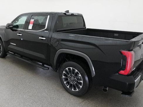 New 2026 Toyota Tundra Limited AWD/4WD image 8