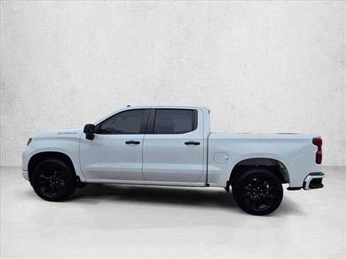 Used 2022 Chevrolet Silverado 1500 Custom RWD image 9