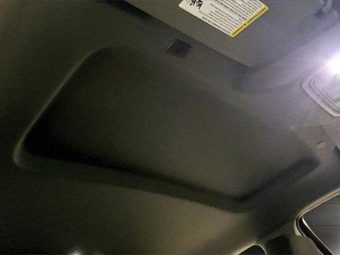 Certified 2022 Chevrolet Silverado 1500 LT image 18