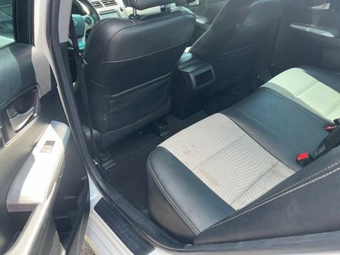 Used 2014 Toyota Camry SE FWD image 6