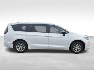 New 2026 Chrysler Voyager LX FWD video 2