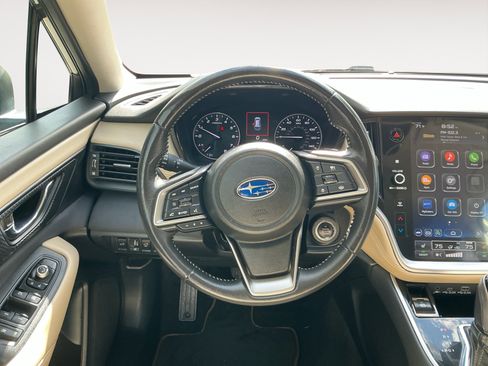Used 2024 Subaru Outback Premium AWD/4WD image 12