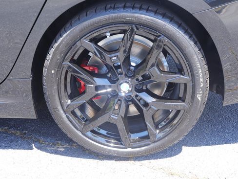New 2026 BMW 330i Sedan w/ M Sport Package RWD image 38