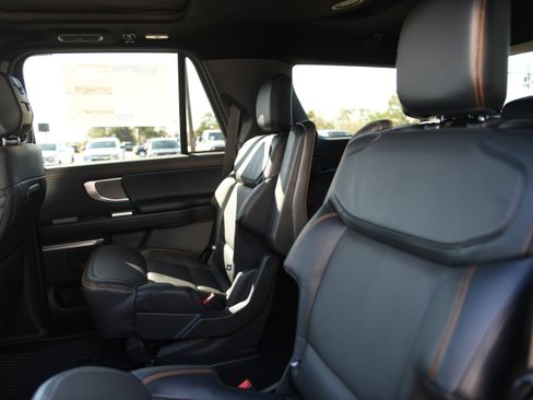 New 2026 Ford Expedition Tremor image 19