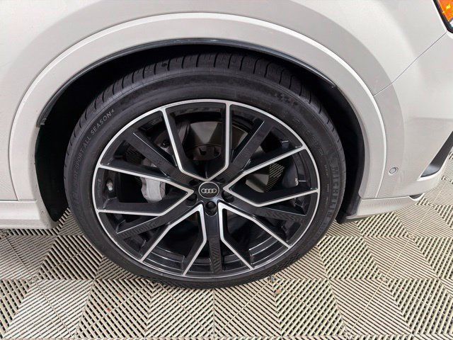 Used 2023 Audi Q7 3.0T Prestige AWD/4WD image 17
