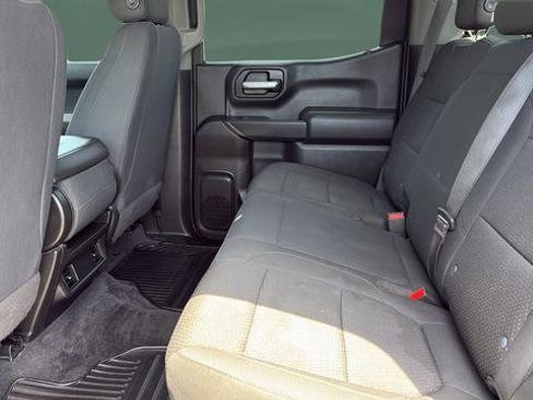 Used 2020 Chevrolet Silverado 1500 Custom Trail Boss w/ Custom Convenience Package AWD/4WD image 23