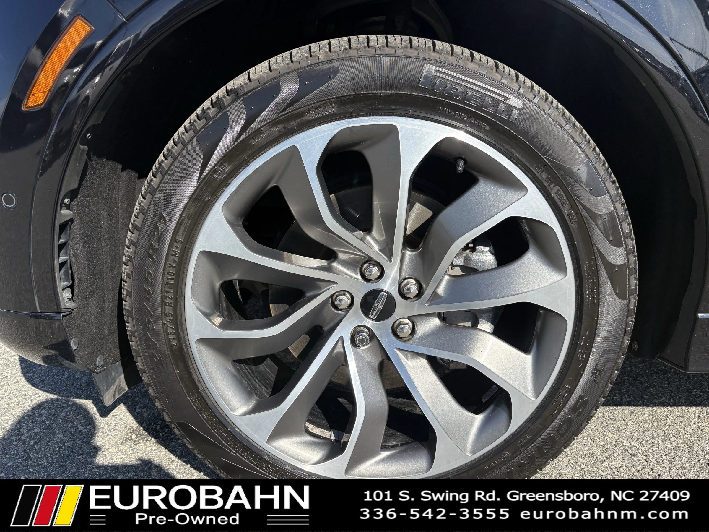 Used 2022 Lincoln Aviator Grand Touring w/ Equipment Group 301A AWD/4WD image 33