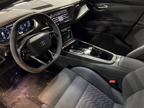 New 2026 Audi S e-tron GT Premium Plus AWD/4WD image 9