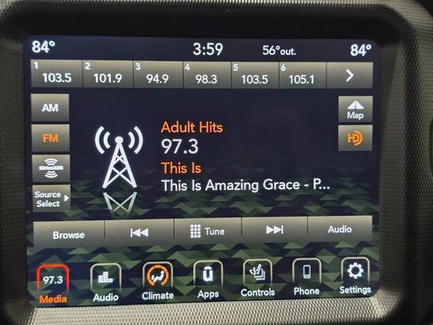 Used 2021 Jeep Wrangler Unlimited Sahara w/ Uconnect 4C Nav & Sound Group AWD/4WD image 4